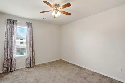 12530 Greencanyon Dr, Houston, TX 77044 - Photo 25