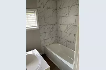 2321 Franklin Street #3, La Marque, TX 77568 - Photo 5