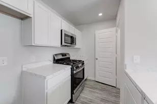 1220 SS Brewer Dr, Vidor, TX 77662 - Photo 5