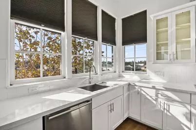 2234 Lou Ellen Lane #D, Houston, TX 77018 - Photo 11