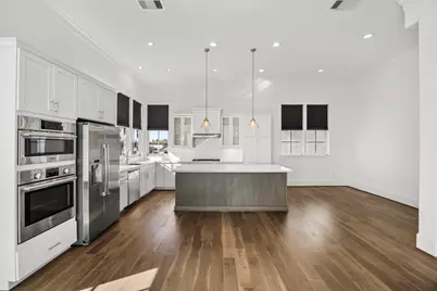 2234 Lou Ellen Lane #D, Houston, TX 77018 - Photo 7