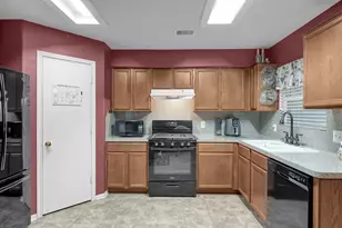 29341 Forest Floor Ln, Spring, TX 77386 - Photo 9