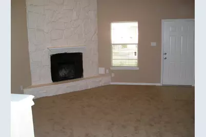 5810 Twisted Pine Court #B, Houston, TX 77039 - Photo 3