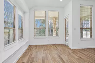 256 Sky Top Dr, Montgomery, TX 77316 - Photo 19