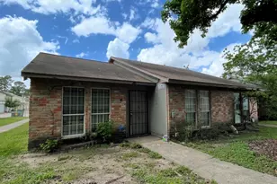 5739 Easthampton Dr, Houston, TX 77039 - Photo 1