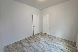 4410 Larkspur St, Houston, TX 77051 - Photo 11