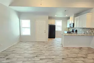 4410 Larkspur St, Houston, TX 77051 - Photo 3