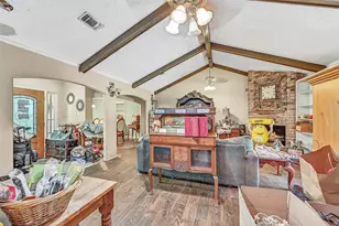 3827 Shady Dr, Santa Fe, TX 77517 - Photo 3