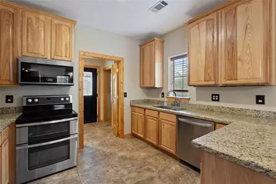 15606 Kristen Lane, Willis, TX 77378 - Photo 9