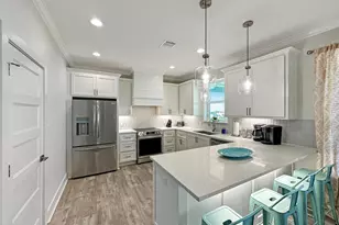 917 Westview, Crystal Beach, TX 77650 - Photo 5