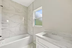 9710 Chimney Rock Rd, Houston, TX 77096 - Photo 33