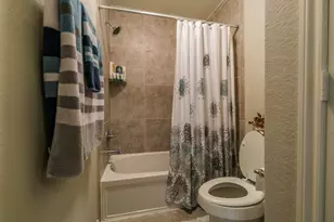 12212 City Skyline Ct, Houston, TX 77047 - Photo 17