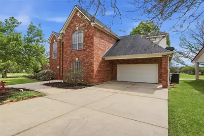 55 Monterrey Road E, Montgomery, TX 77356 - Photo 5