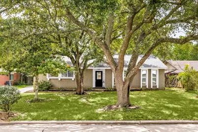4327 Peridot Lane, Friendswood, TX 77546 - Photo 1
