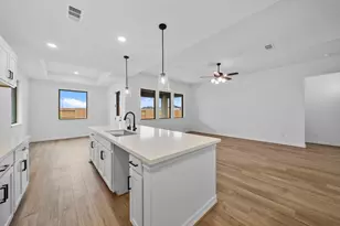 2020 Blue Mar Dr, Brookshire, TX 77423 - Photo 5