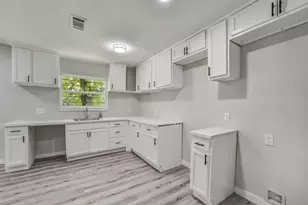 1912 Gentry St, Houston, TX 77009 - Photo 7