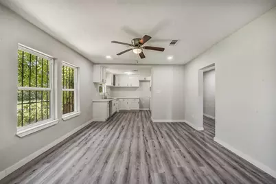 1912 Gentry Street, Houston, TX 77009 - Photo 13