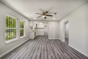 1912 Gentry St, Houston, TX 77009 - Photo 13
