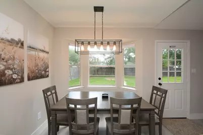 406 Christina Lane, Friendswood, TX 77546 - Photo 5