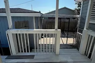 7813 Pruitt Dr, Galveston, TX 77554 - Photo 3