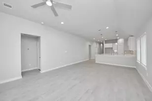 18622 Serapis St, Fresno, TX 77545 - Photo 17