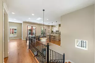 427 Jackson Hill St, Houston, TX 77007 - Photo 9