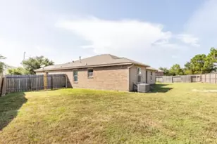 883 Indigo Springs Ln, La Marque, TX 77568 - Photo 19