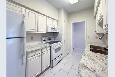 2400 N Braeswood Boulevard #233, Houston, TX 77030 - Photo 9