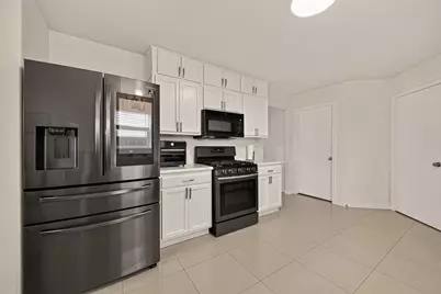10931 View Pointe Lane, Houston, TX 77034 - Photo 7