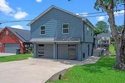 128 Clear Water Street W, Montgomery, TX 77356 - Photo 5