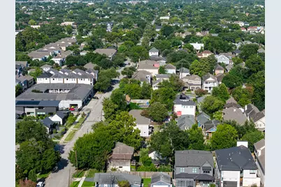 1543 Lawrence Street, Houston, TX 77008 - Photo 27