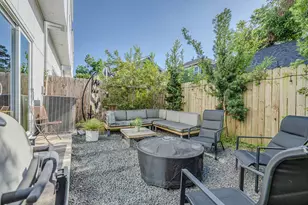 1543 Lawrence St, Houston, TX 77008 - Photo 25