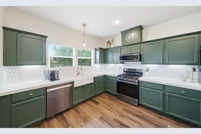 801 Wilkes Street, Houston, TX 77009 - Photo 7