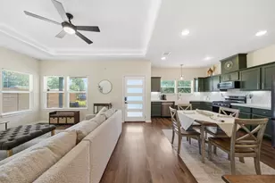 801 Wilkes St, Houston, TX 77009 - Photo 5