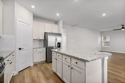 1006 Whispering Winds Drive, Beasley, TX 77417 - Photo 7