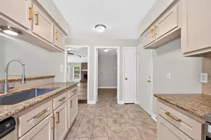 6903 Briarfield Dr, Spring, TX 77379 - Photo 9
