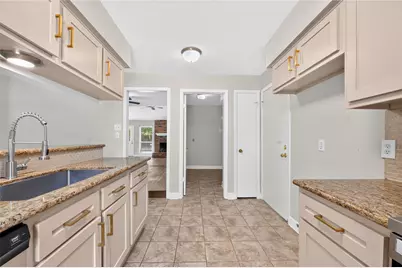 6903 Briarfield Drive, Spring, TX 77379 - Photo 9