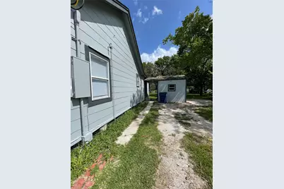 309 Ryan Street, Angleton, TX 77515 - Photo 5
