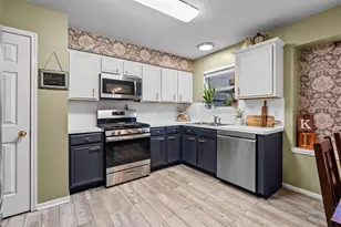 9210 Barton Ct, La Porte, TX 77571 - Photo 11