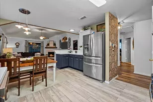 9210 Barton Ct, La Porte, TX 77571 - Photo 15