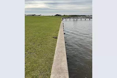 114 N Red Snapper Drive, Port Lavaca, TX 77979 - Photo 9