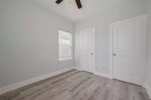 7926 Easter St, Houston, TX 77088 - Photo 11