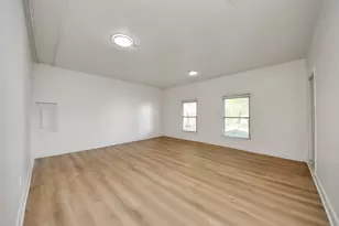 10743 Boardwalk St, Houston, TX 77042 - Photo 43