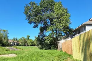 27 Summer Haze Cir, The Woodlands, TX 77382 - Photo 25