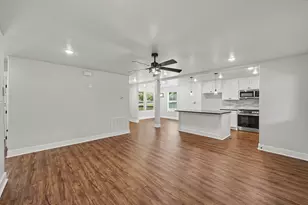 116 Sun City Ln, Conroe, TX 77304 - Photo 13