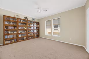 6 Epernay Pl, Houston, TX 77040 - Photo 17