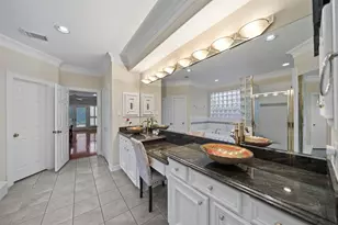 6 Epernay Pl, Houston, TX 77040 - Photo 13