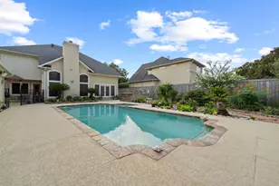 6 Epernay Pl, Houston, TX 77040 - Photo 43