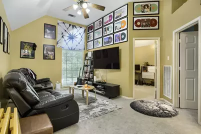 10155 Rustic Bend Court, Houston, TX 77064 - Photo 9
