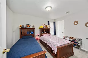 414 Welford Ln, Highlands, TX 77562 - Photo 15